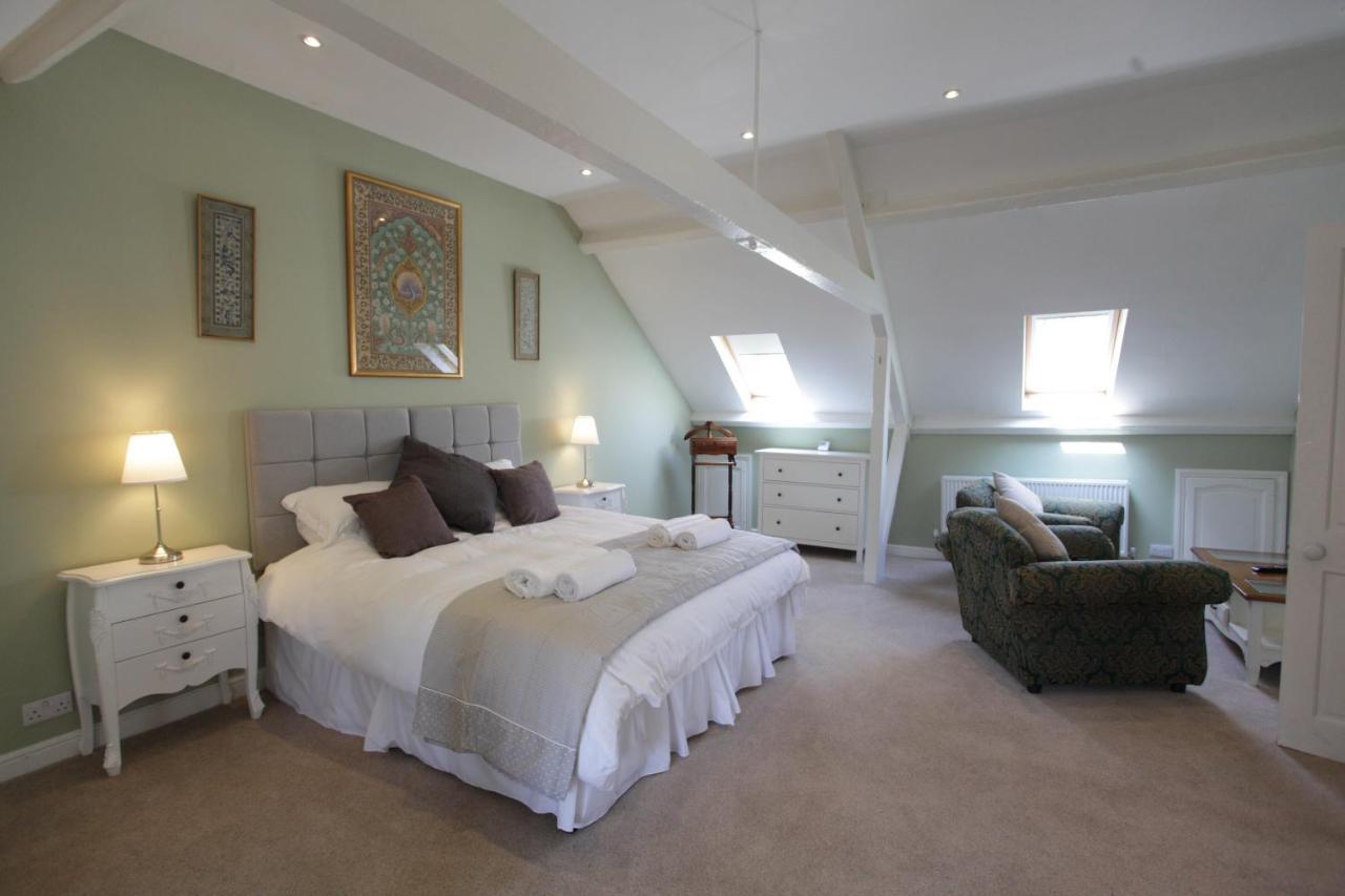 Superior King Room