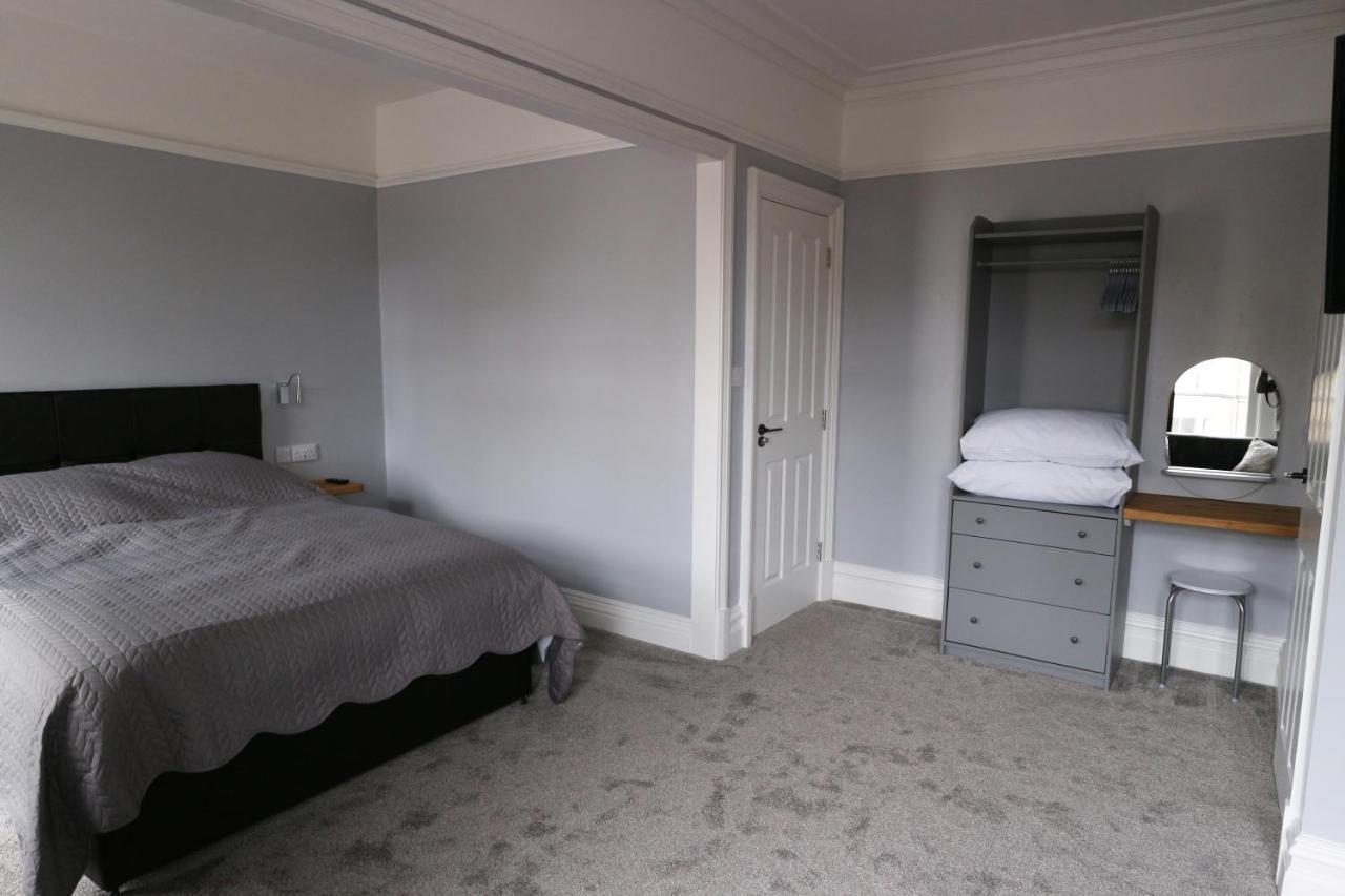 Deluxe Double Room Bath