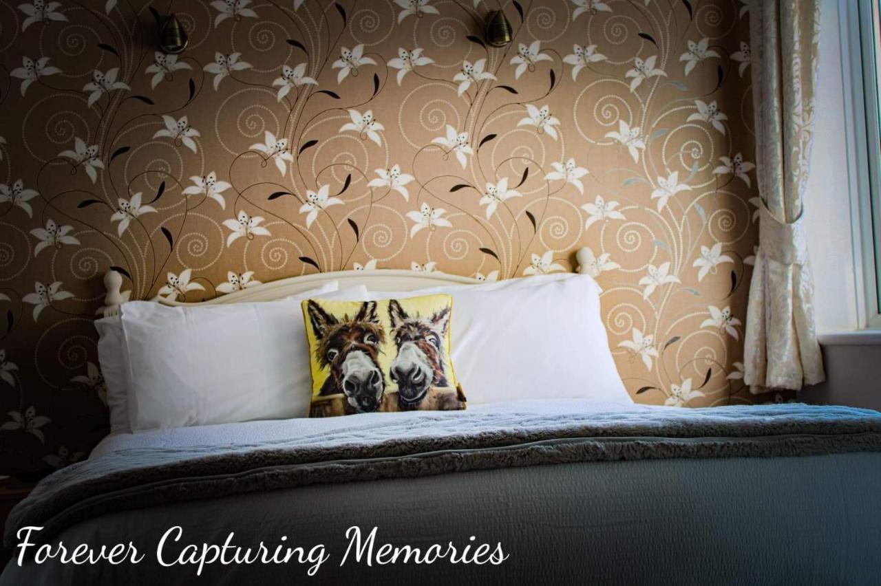 Double Room,1378421636:JPEG