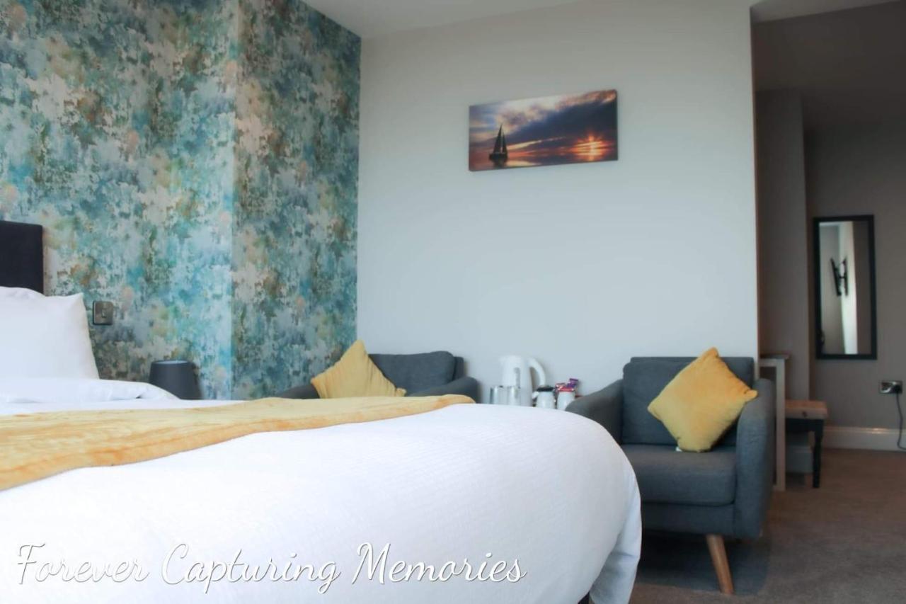 Deluxe Double Room with Sea View,1293341557:JPEG