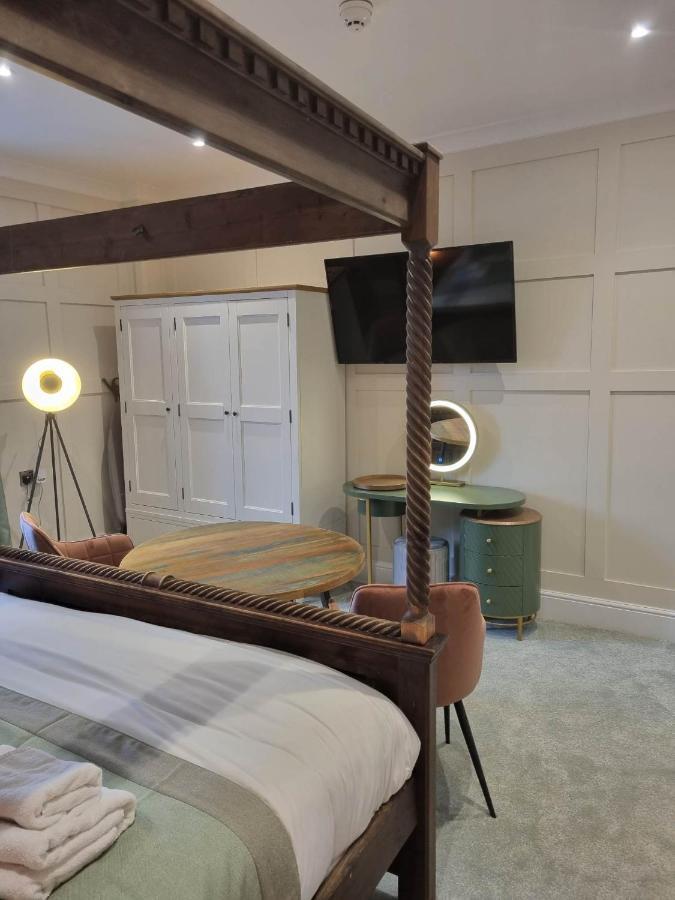 Captain Suite whirlpool bath