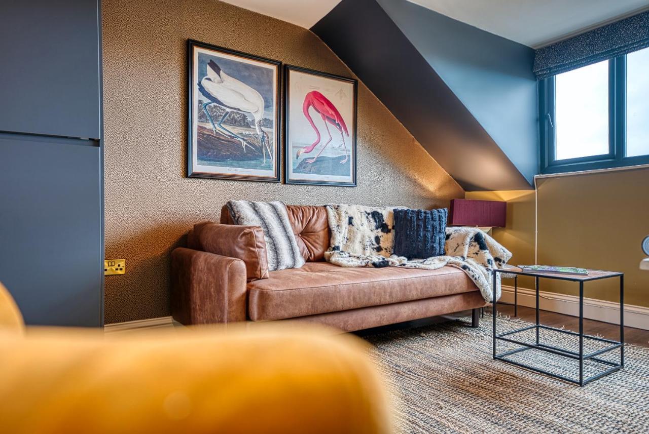 One-bedroom Loft Apartment