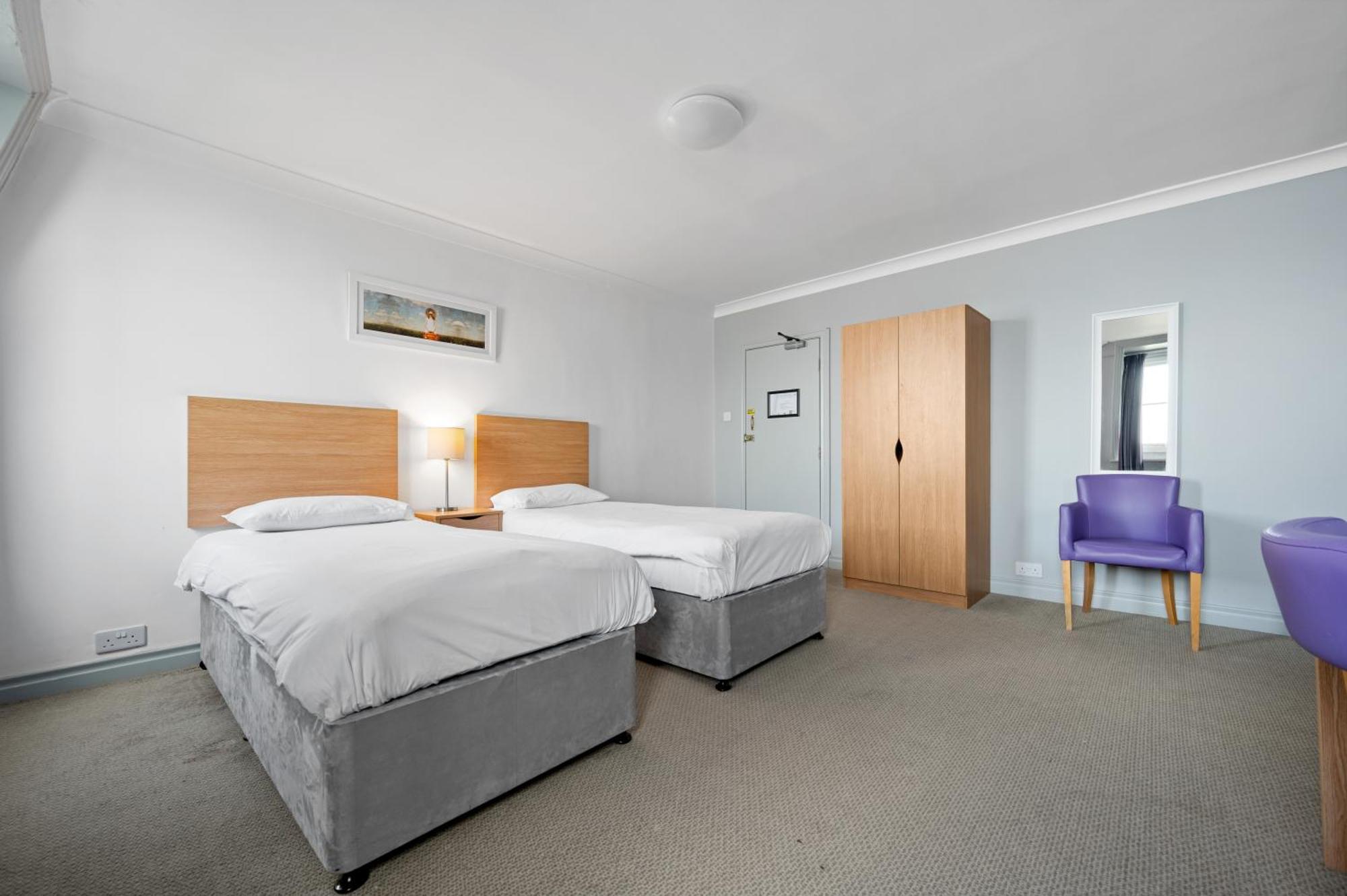 Standard Twin Room Sea View