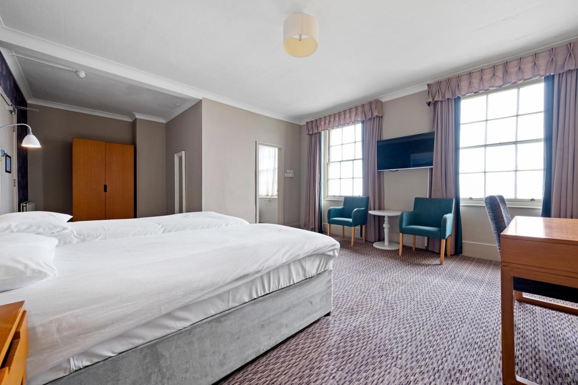 Superior Twin Room Sea View