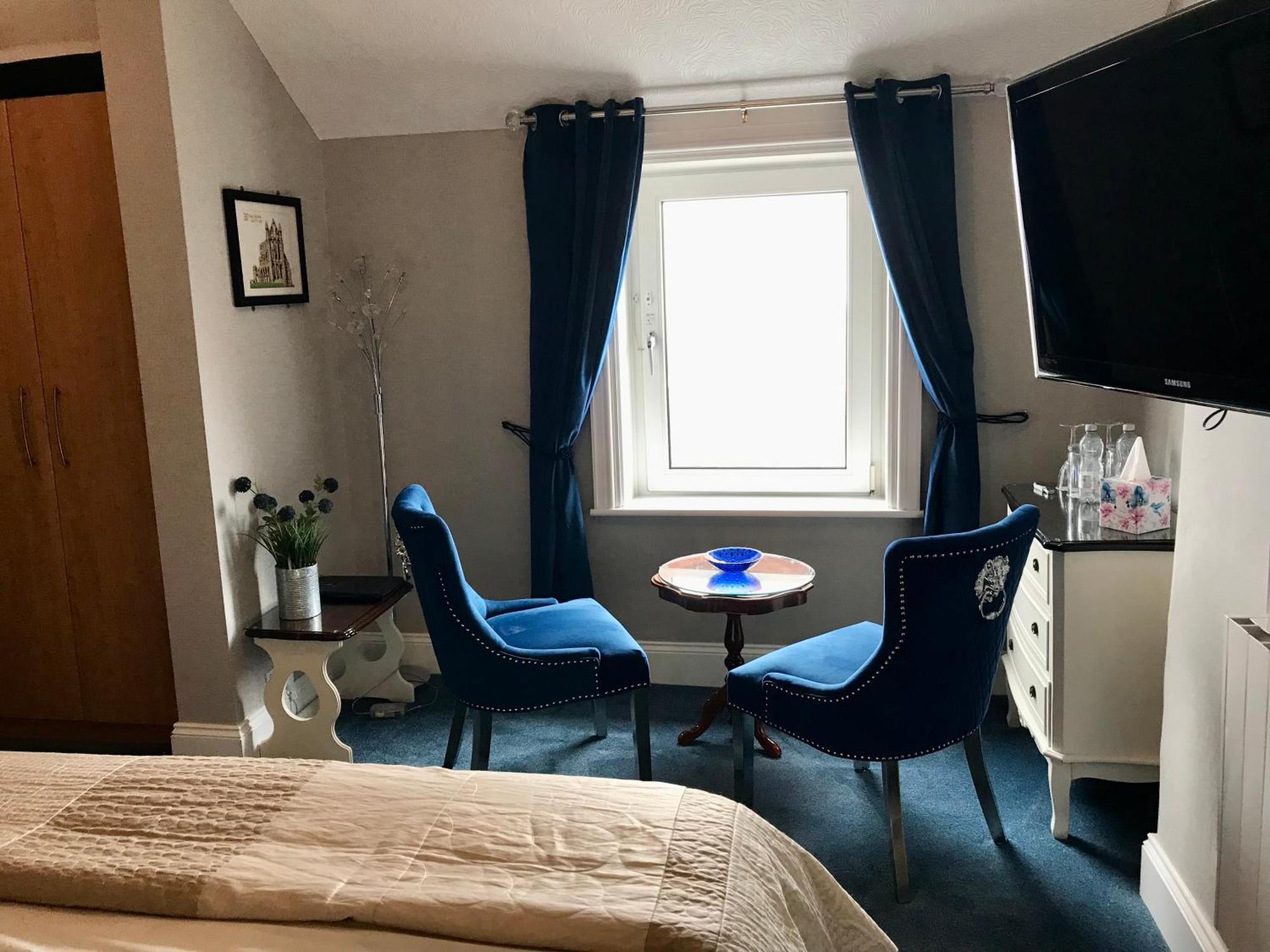 Superior King Room