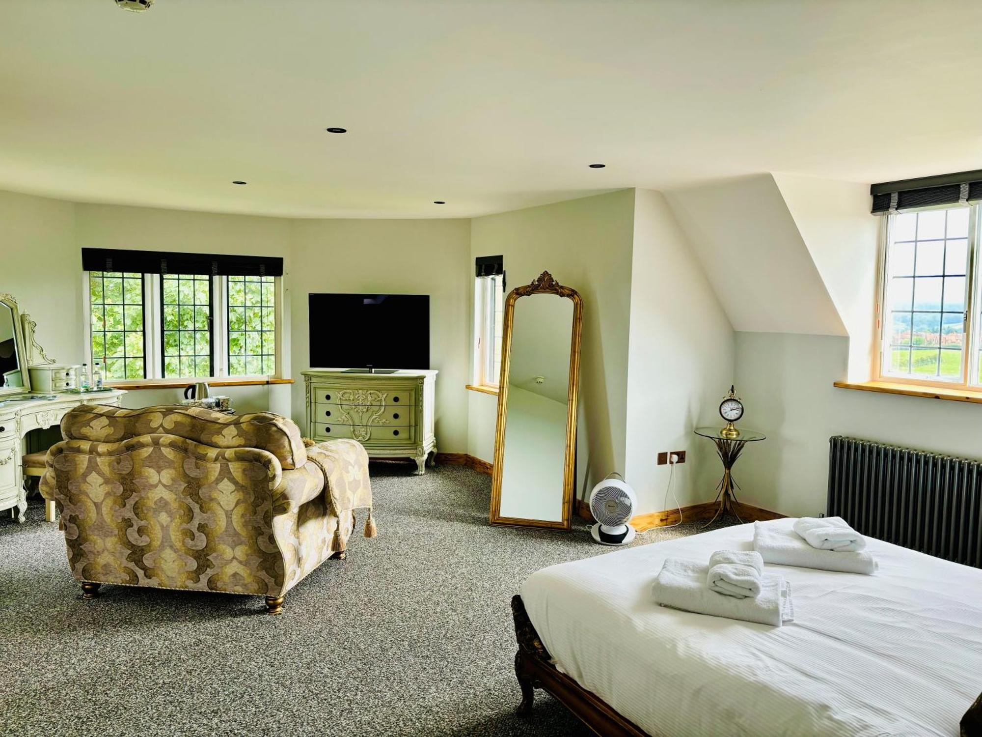 Castle Suite 17