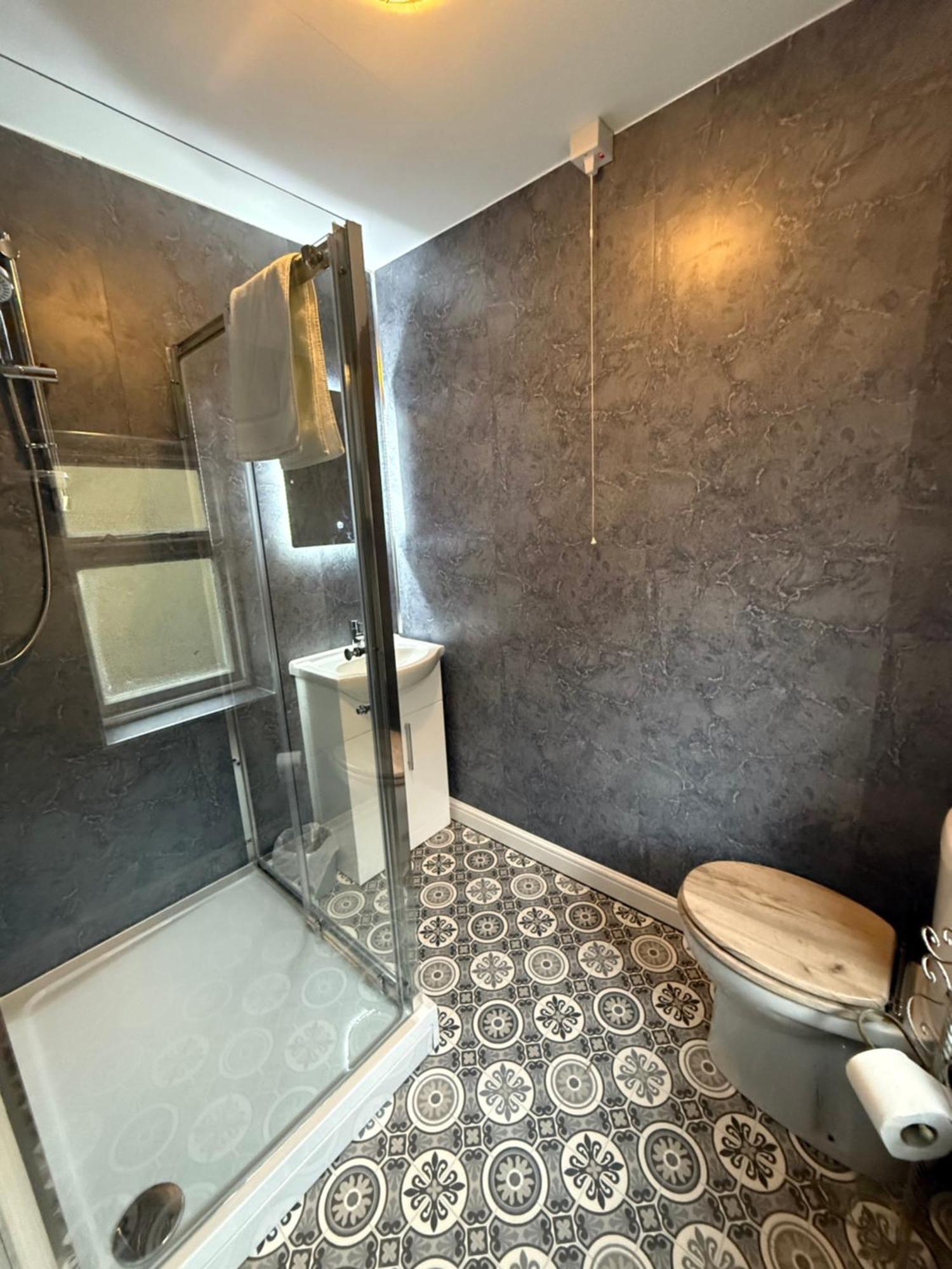 Standard Double Room,1641806229:JPEG