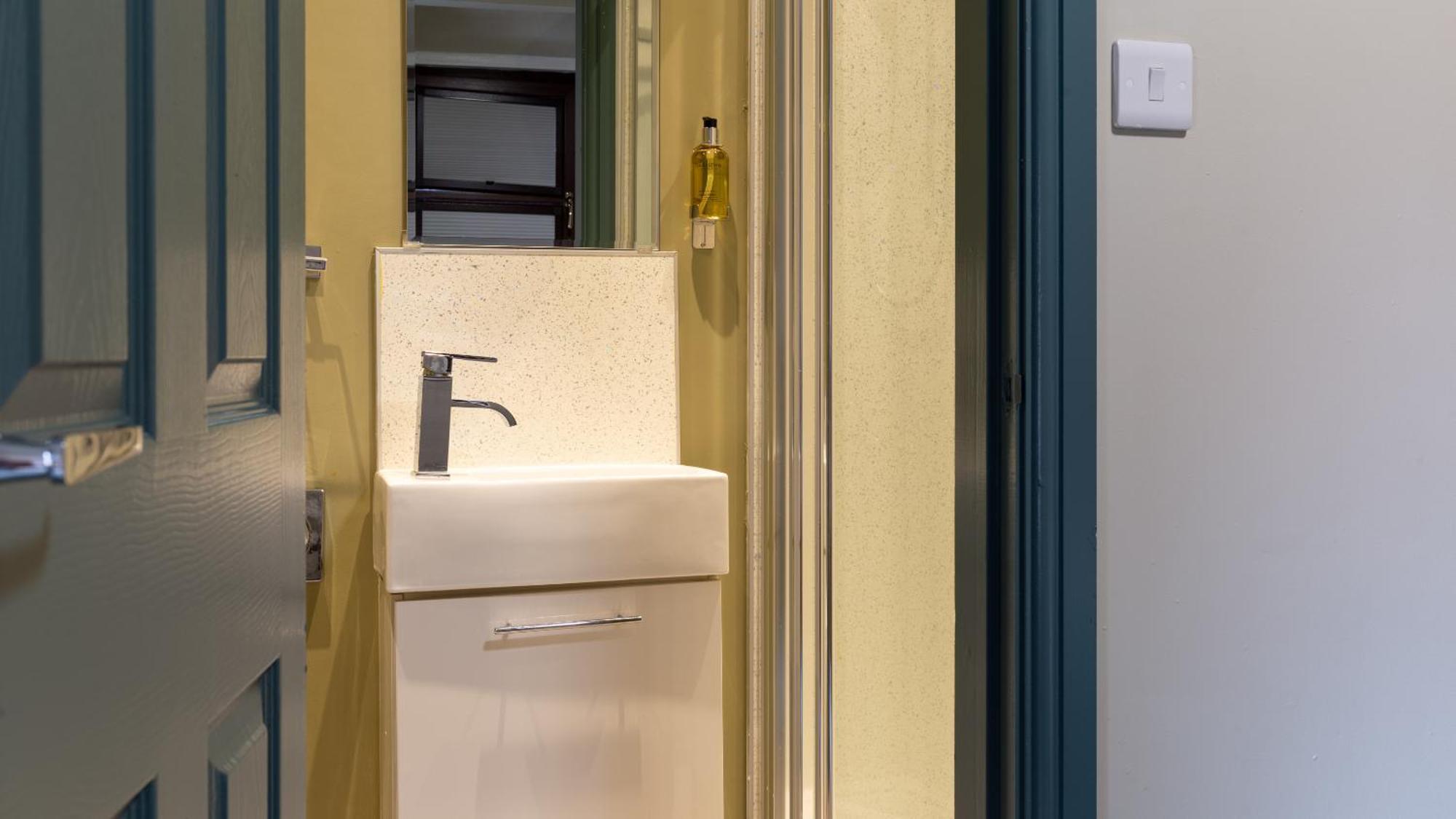 Double Room Private Bathroom
