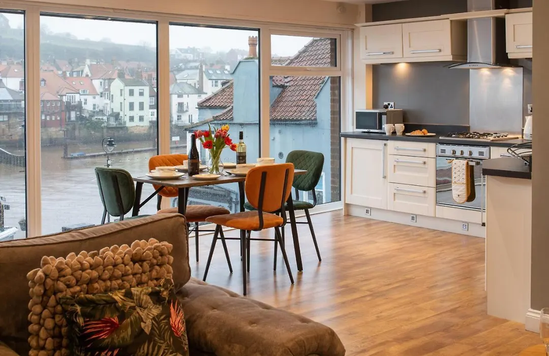 Number 3 Pier Road Apartment-1