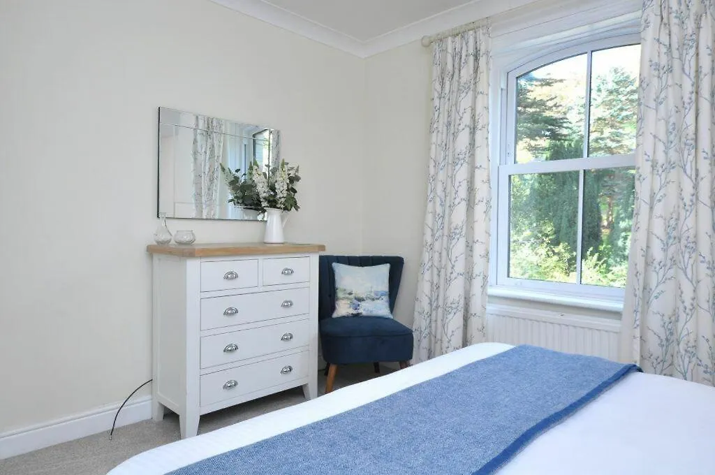 No9 By The Park, Whitby-1