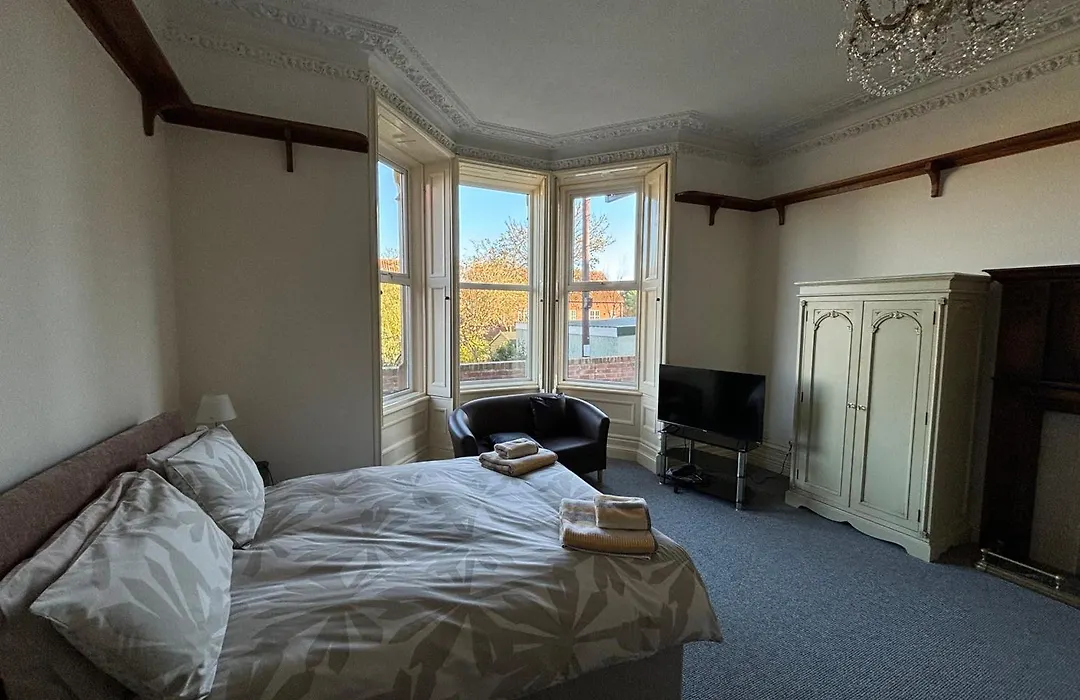 Elford House - Whitby-1