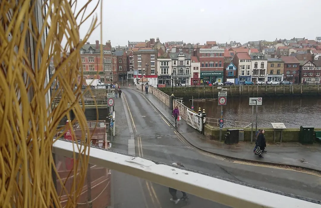 Whitby Bridge Luxury Apartments-1