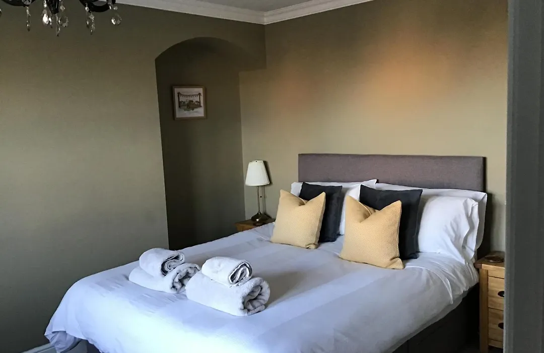 Greystones Guesthouse-1
