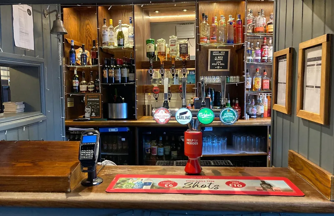 The Buck Inn-1