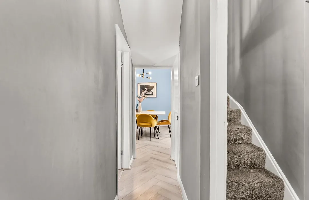 The Gatsby 3 Bed Central Penthouse In Whitby - Harbour Views-1