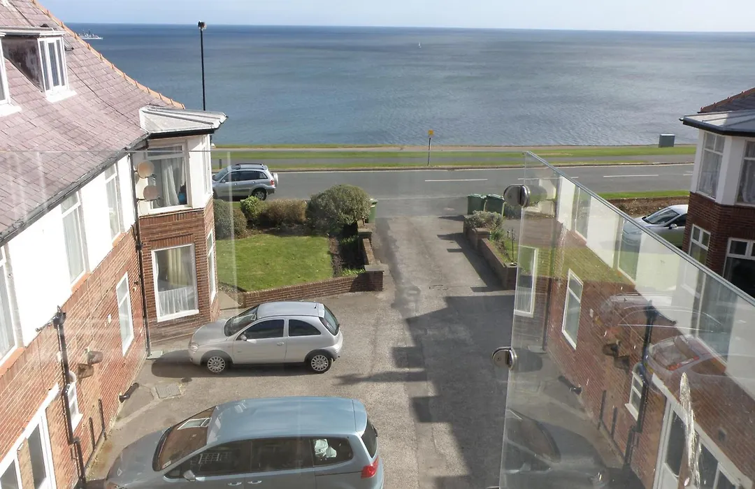 Luxuary Seaview Penthouse 2 Nights Or More Sleeps 4-1