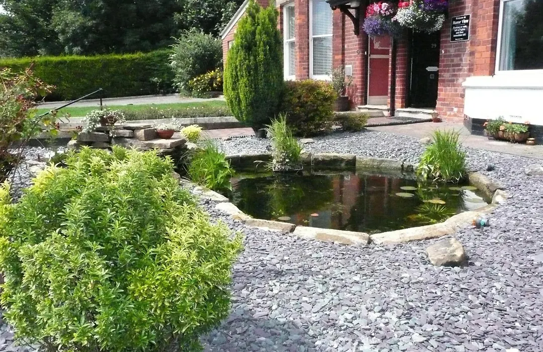 Manor View-1