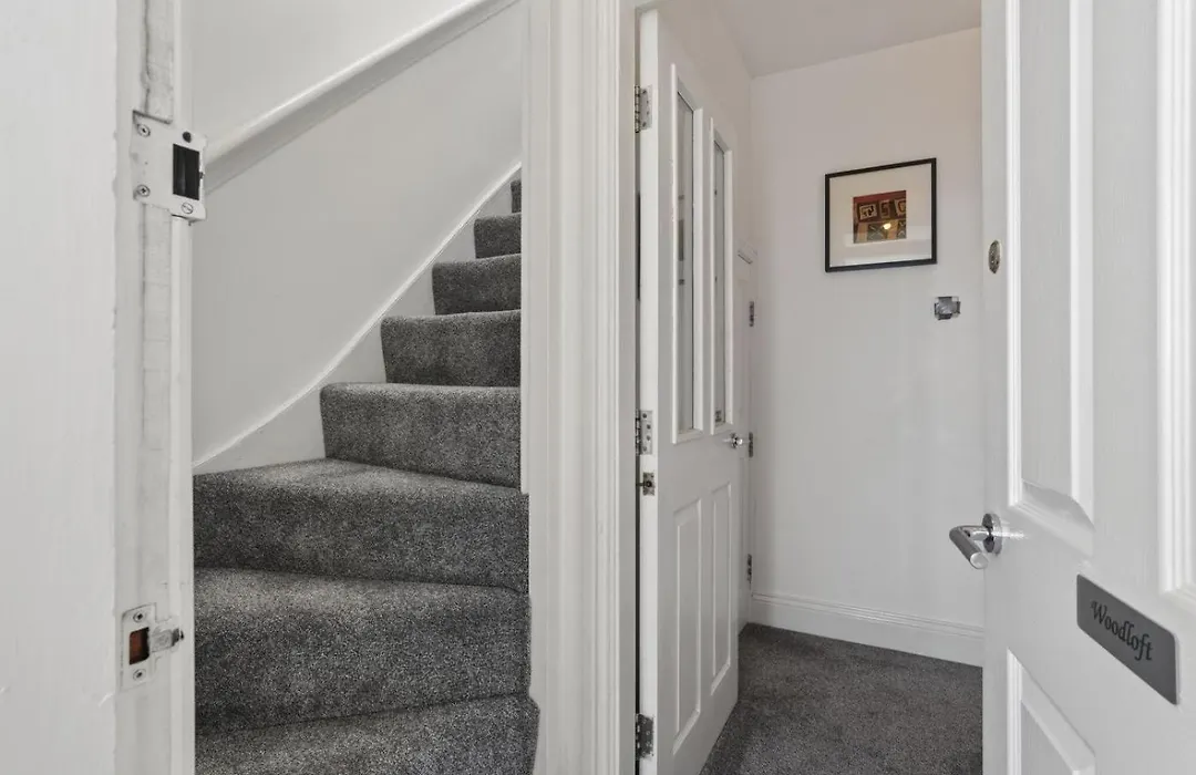 2 Bed In Whitby Oc-W026-1