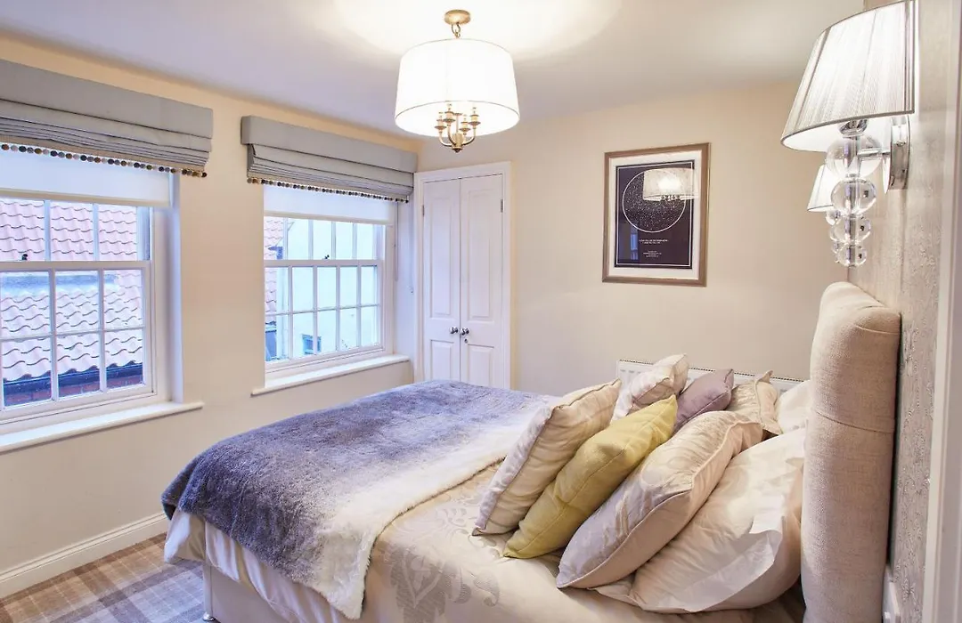 Host & Stay - Spyglass 1708-1
