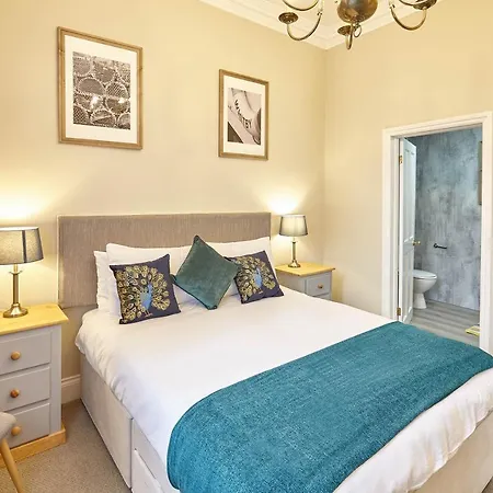 Host & Stay - The Old Chapel-2