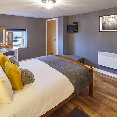 Host & Stay - Abbey Heights-2