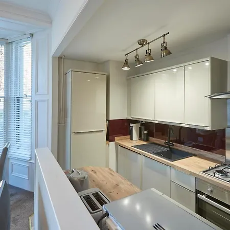 Host & Stay - Sandpiper Apartment-2