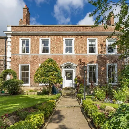Highgate House-3