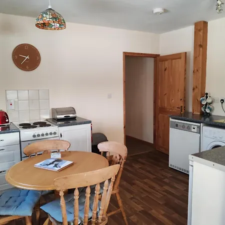 Country Cottage-3