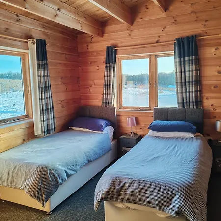 The Woodland Cabin-2