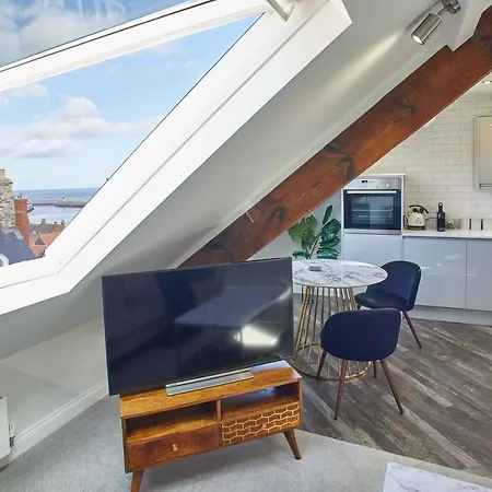 Host & Stay - The Penthouse, Hudsons Yard House-3