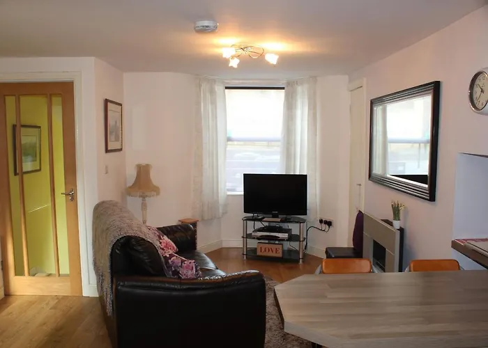 Cadame Apartment Whitby