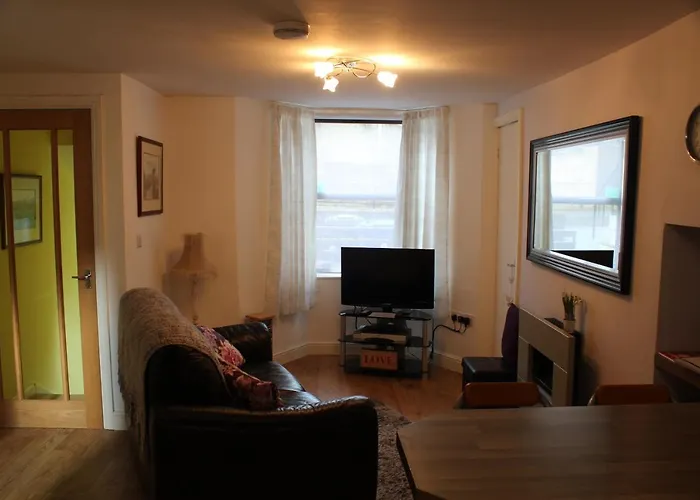 Cadame Apartment Whitby
