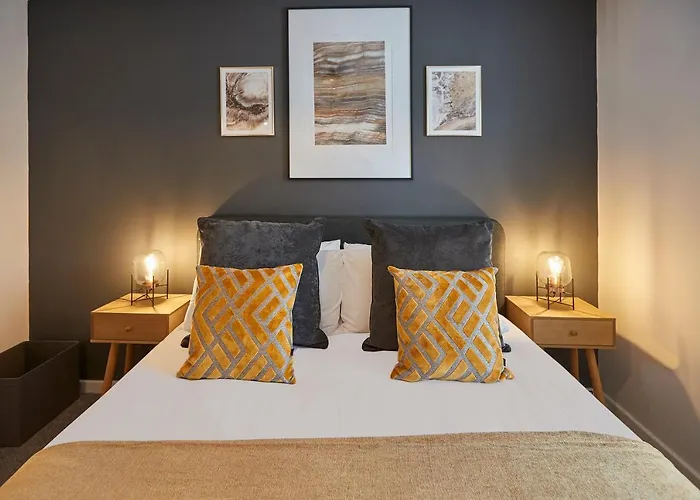 Host & Stay - Shipwrights Whitby