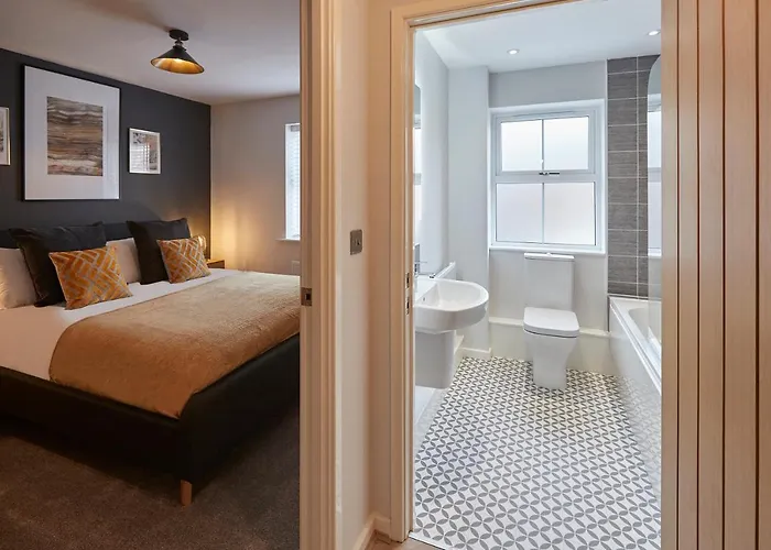 Host & Stay - Shipwrights Whitby