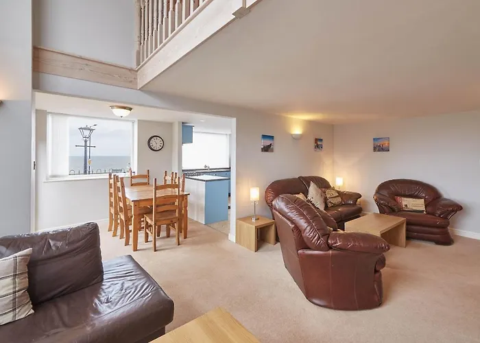 Host & Stay - Sunset View Whitby