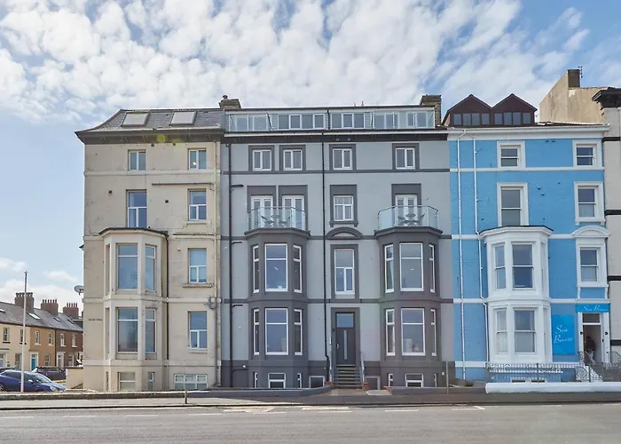 Host & Stay - Sea Watcher Whitby