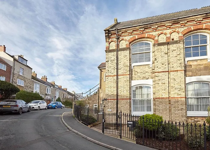 Host & Stay - The Old Chapel Whitby