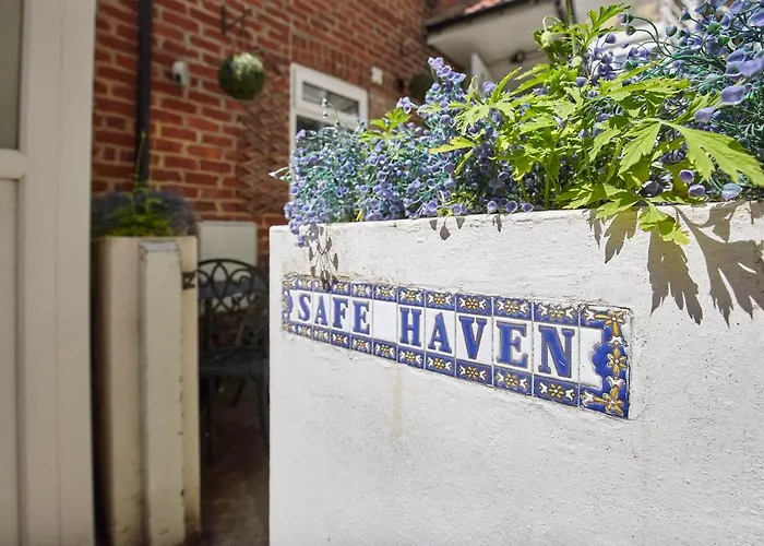 Host & Stay - The Haven Whitby