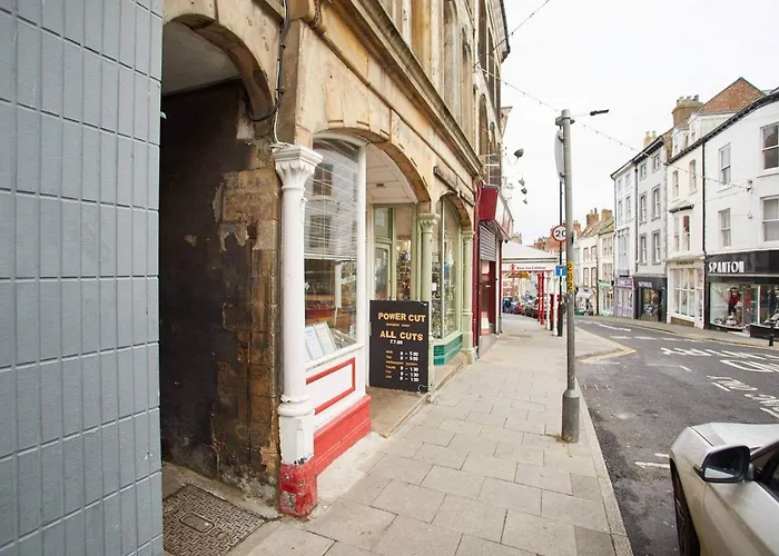 Host & Stay - Burns Yard Apartment Whitby