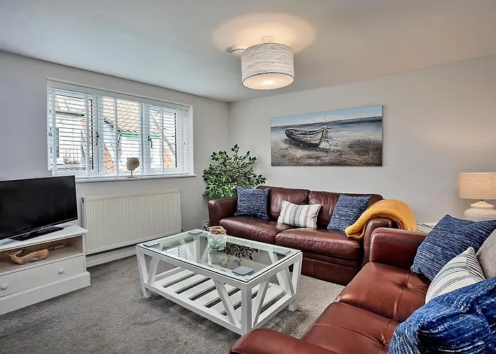 Finest Retreats - Old Salt Loft Apartment Whitby