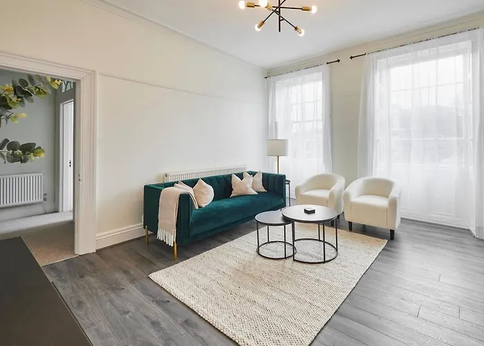 Host & Stay - Scoresby Place Whitby