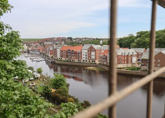 Heron'S Landing Whitby