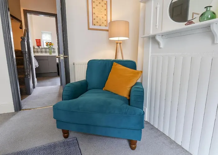 Book House Apartment Whitby