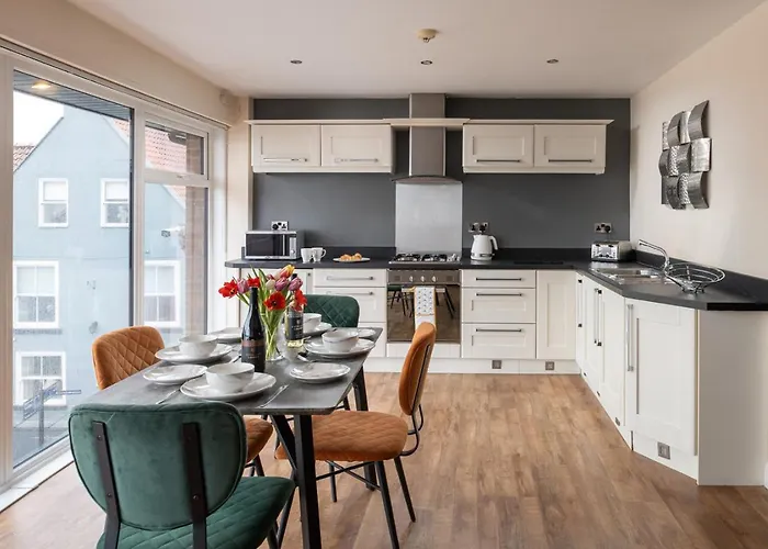 Number 3 Pier Road Apartment Whitby