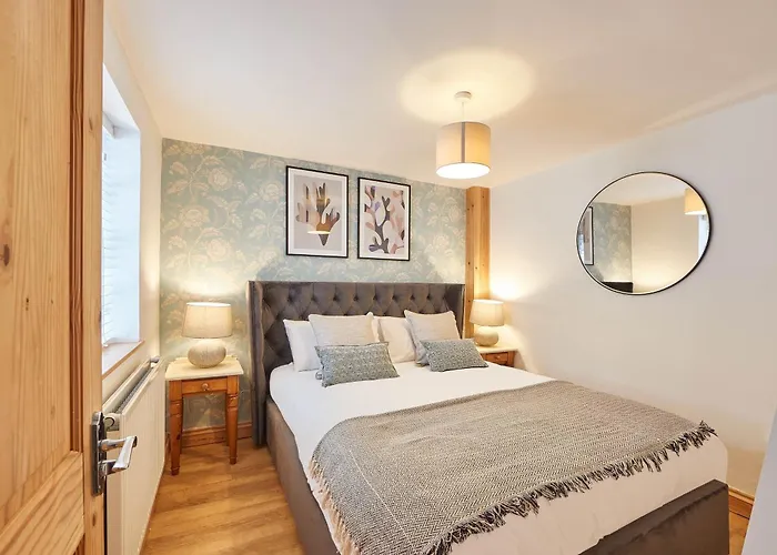 Little Treasure Apartment Whitby