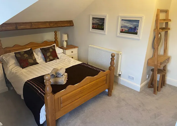 County Loft Penthouse Apartment Whitby