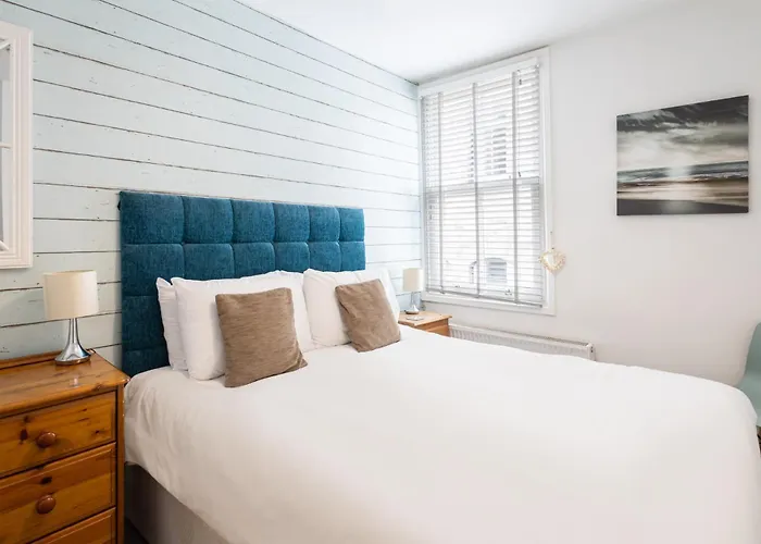 Host & Stay - Abbey View Whitby