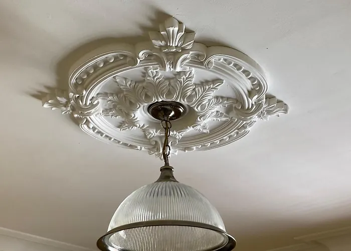 Chiltern Holiday Apartments Whitby