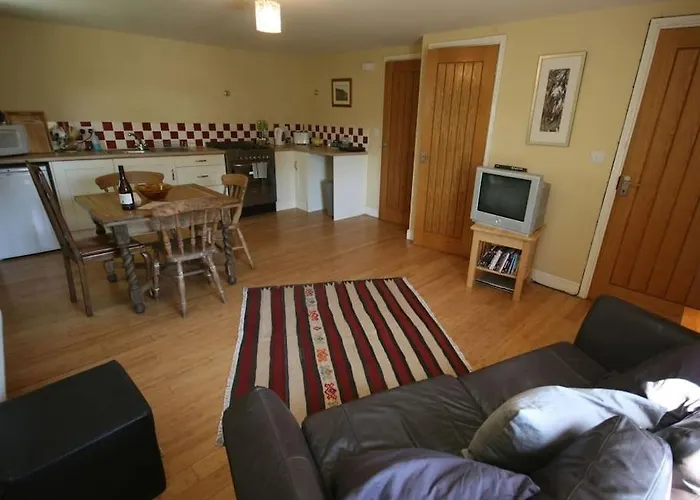 The Tree House Apartment Whitby