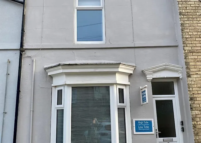 High Tide Apartment Whitby